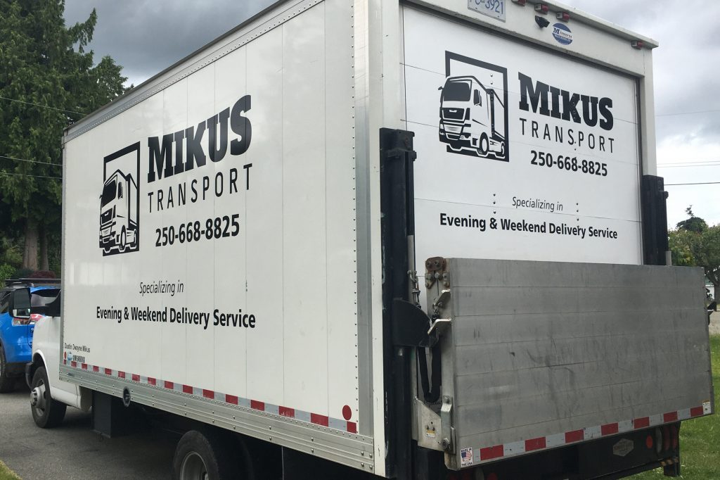 Mikus Cube Van Cut Vinyl